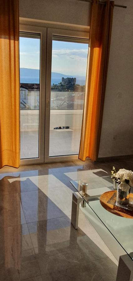 Apartmani Naomi&Leo Senj  Bagian luar foto