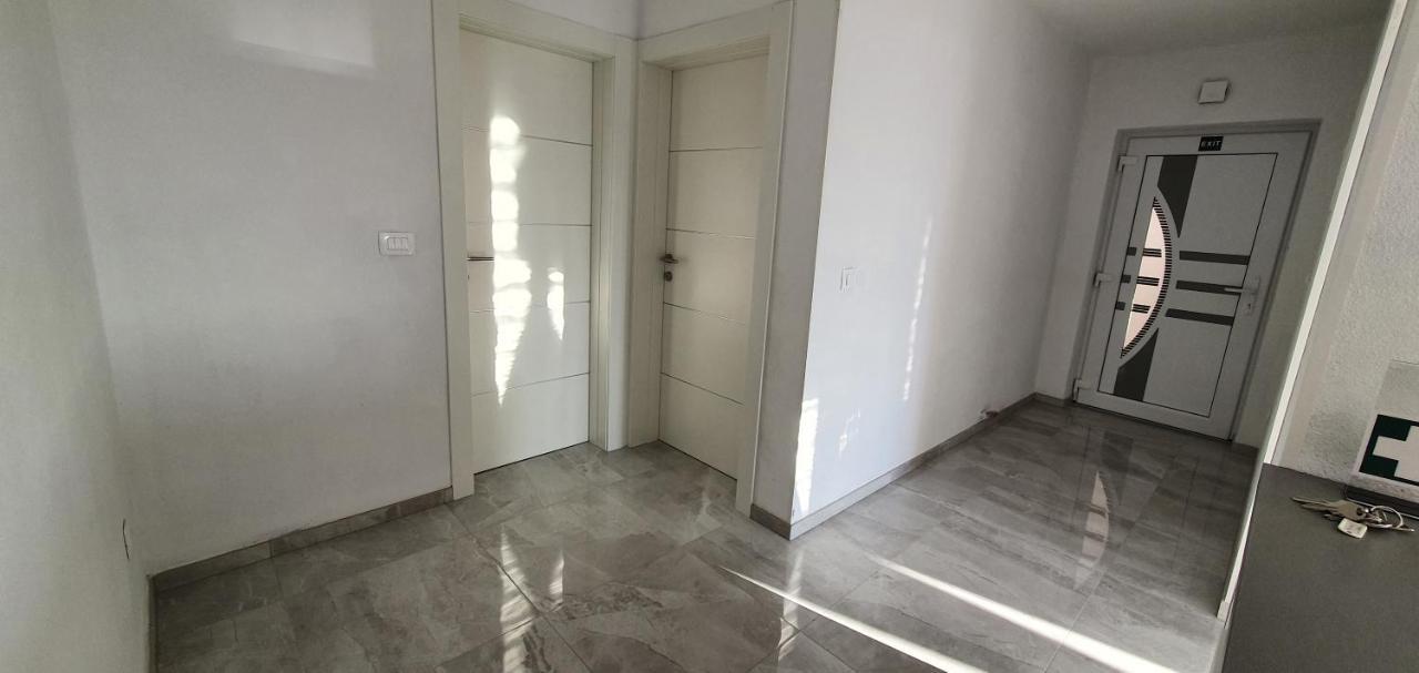 Apartmani Naomi&Leo Senj  Bagian luar foto