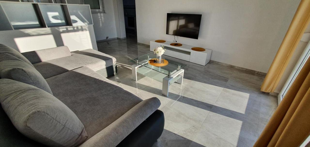 Apartmani Naomi&Leo Senj  Bagian luar foto
