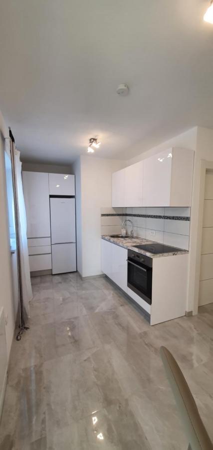 Apartmani Naomi&Leo Senj  Bagian luar foto