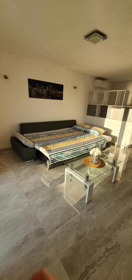 Apartmani Naomi&Leo Senj  Bagian luar foto