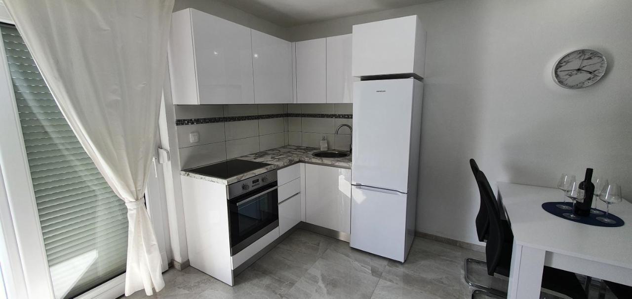 Apartmani Naomi&Leo Senj  Bagian luar foto
