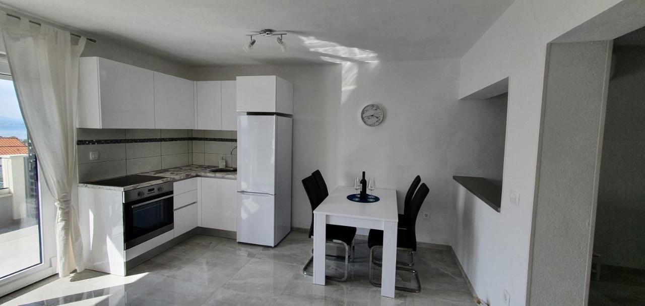 Apartmani Naomi&Leo Senj  Bagian luar foto