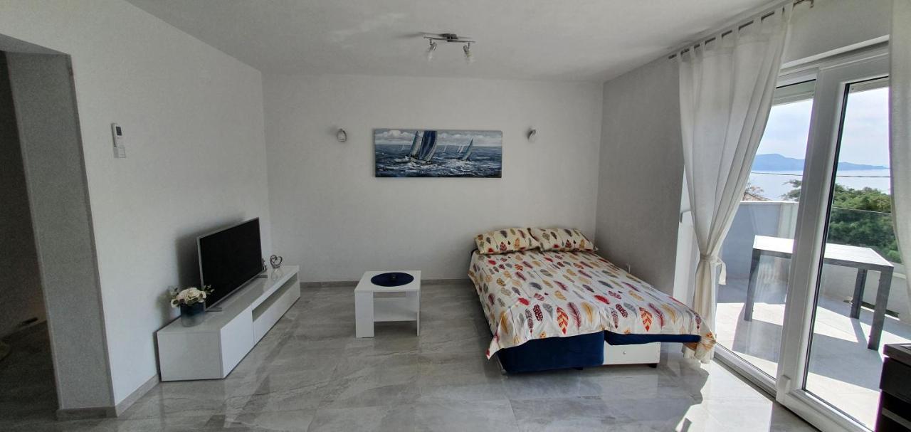 Apartmani Naomi&Leo Senj  Bagian luar foto