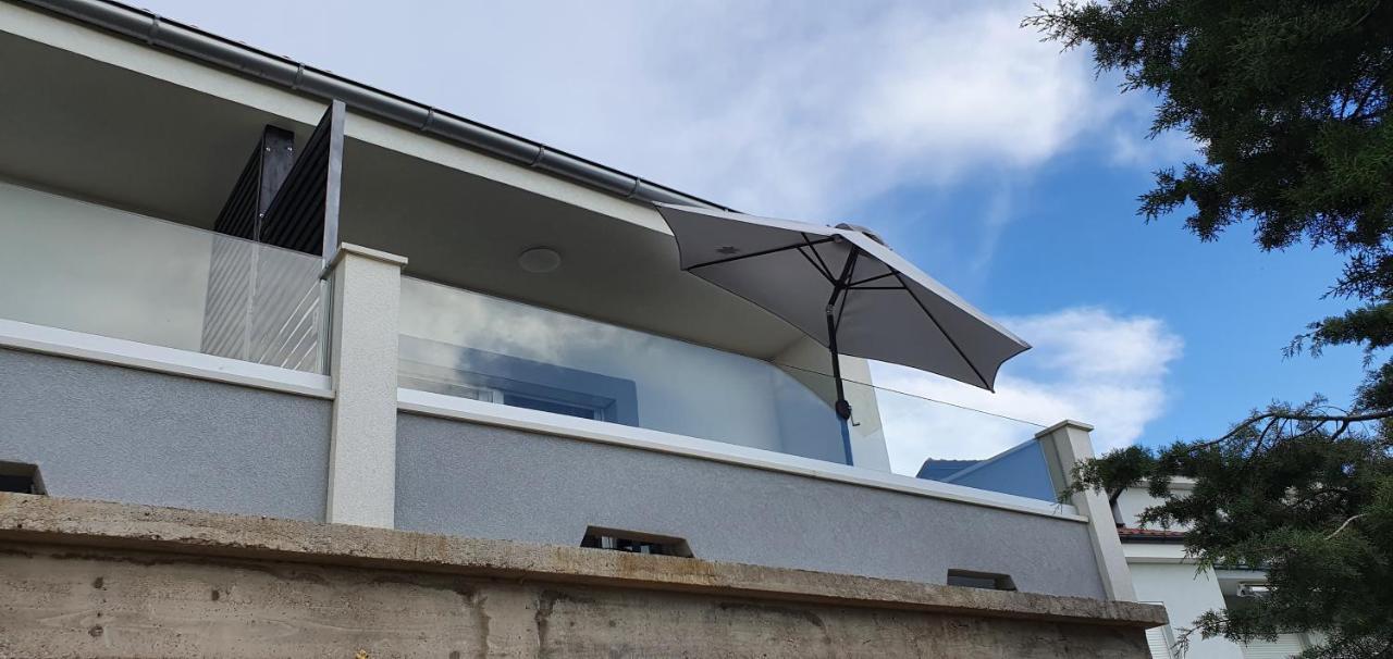 Apartmani Naomi&Leo Senj  Bagian luar foto